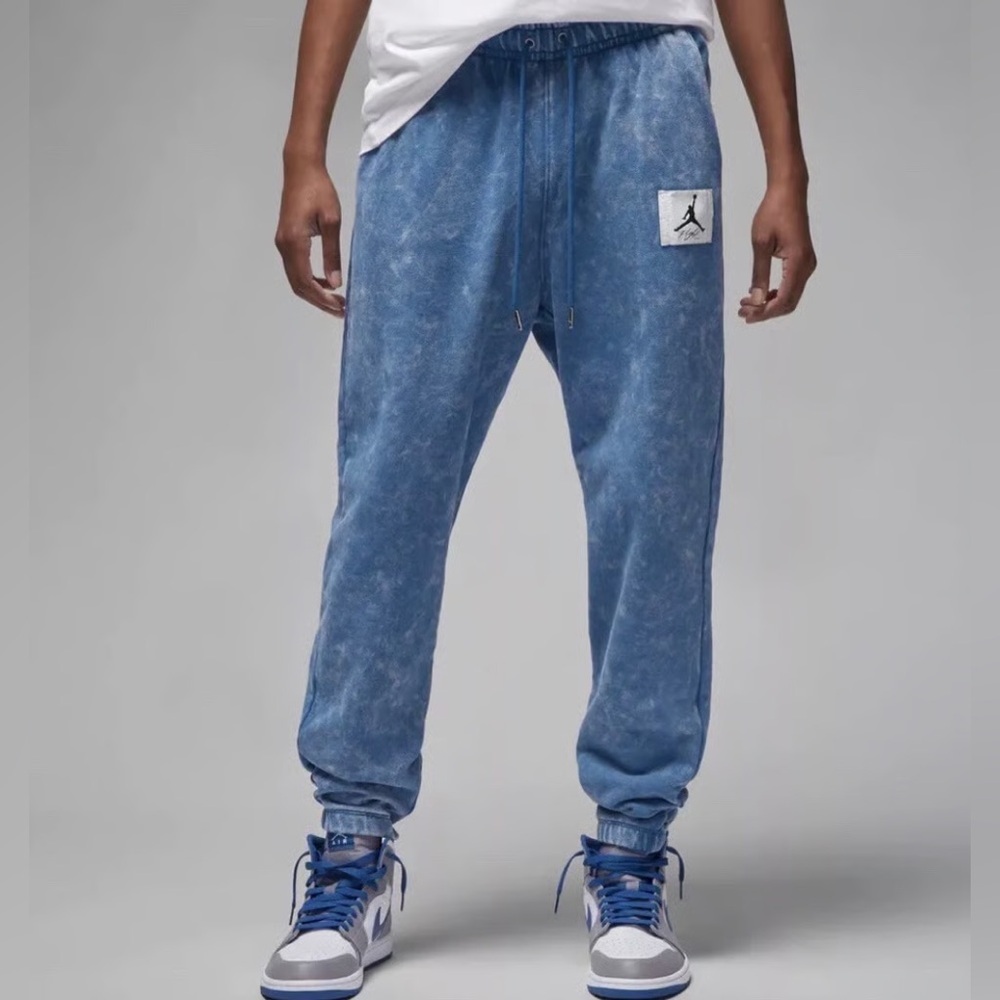 Jordan Essential Fleece Jumpman Acid Washed Flight Joggers Large